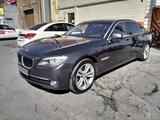 BMW 750 2009 года за 18 000 000 тг. в Алматы – фото 2