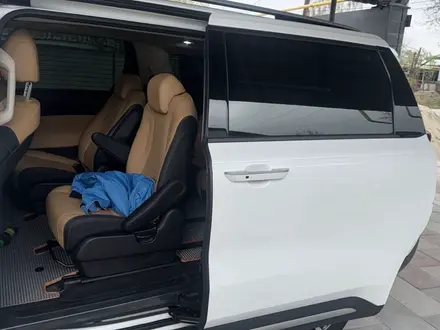 Kia Carnival 2022 года за 19 000 000 тг. в Алматы – фото 6