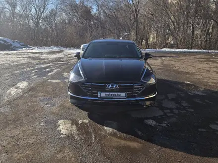 Hyundai Sonata 2020 года за 11 900 000 тг. в Караганда – фото 15