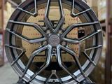 R18 8, 5J ET35 5x112/73, 1 hyper black за 340 000 тг. в Алматы