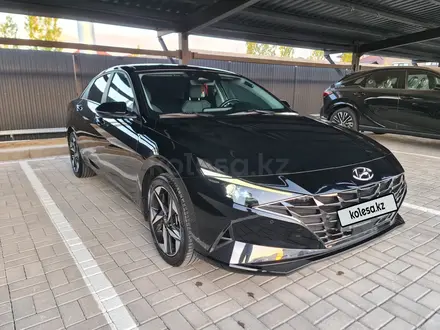 Hyundai Elantra 2023 года за 11 500 000 тг. в Шымкент – фото 3
