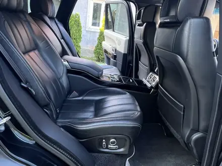 Land Rover Range Rover 2016 года за 28 500 000 тг. в Алматы – фото 12