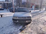 Volkswagen Vento 1993 года за 650 000 тг. в Уральск – фото 4
