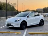 Tesla Model Y 2022 года за 17 000 000 тг. в Шымкент – фото 2