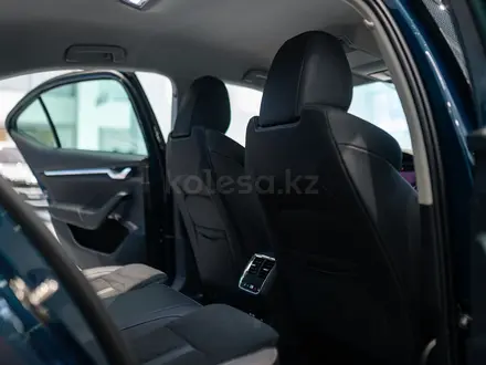 Skoda Octavia Style 2.0 2024 года за 17 190 000 тг. в Алматы – фото 12