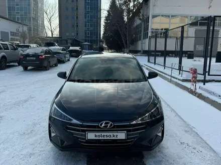 Hyundai Elantra 2020 года за 8 500 000 тг. в Алматы – фото 2