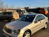 Mercedes-Benz C 200 2000 годаүшін2 500 000 тг. в Астана