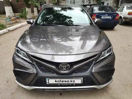 Toyota Camry 2019 года за 12 500 000 тг. в Уральск