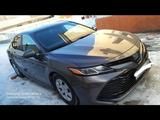 Toyota Camry 2018 года за 11 600 000 тг. в Алматы – фото 3