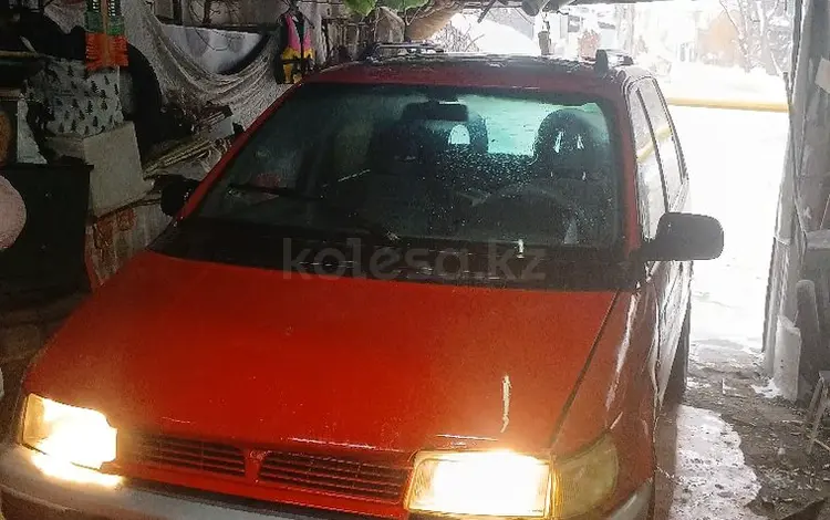 Mitsubishi Space Runner 1996 года за 600 000 тг. в Алматы