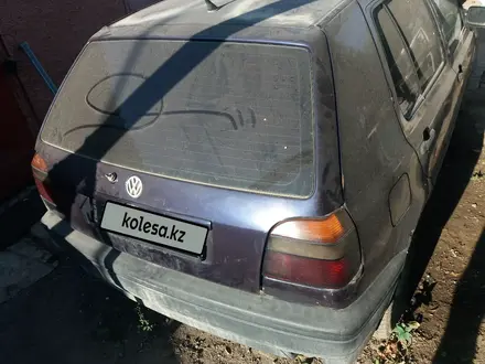 Volkswagen Golf 1995 года за 1 100 000 тг. в Актобе – фото 7