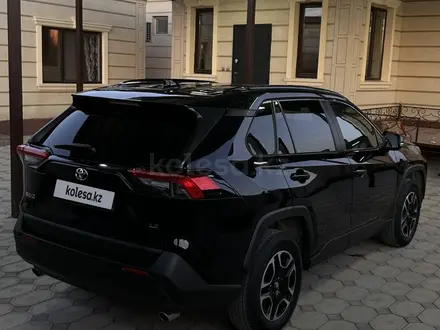 Toyota RAV4 2021 годаүшін14 500 000 тг. в Алматы – фото 3