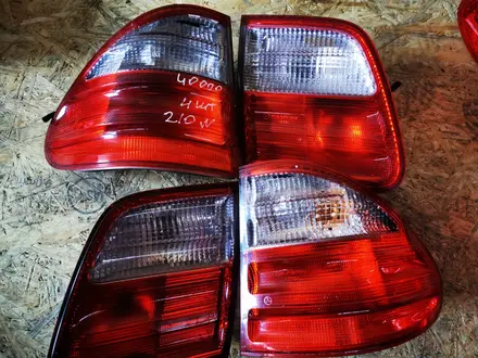 Мерседес w210 фонари задние до рест (универсал седан) за 40 000 тг. в Шымкент