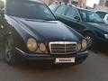 Mercedes-Benz E 320 1996 года за 2 200 000 тг. в Шымкент – фото 2