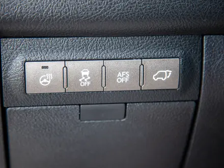 Lexus LX 570 2012 года за 23 590 000 тг. в Алматы – фото 20