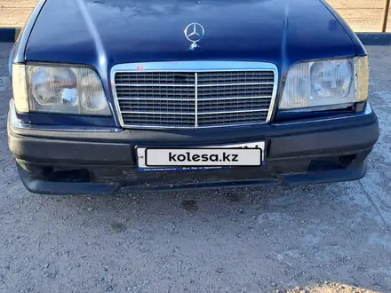 Mercedes-Benz E 220 1995 года за 1 500 000 тг. в Конаев (Капшагай) – фото 3