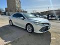 Toyota Camry 2020 года за 15 500 000 тг. в Актау – фото 6