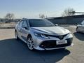 Toyota Camry 2020 года за 11 600 000 тг. в Алматы – фото 7