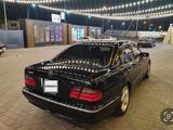 Mercedes-Benz E 320 2000 года за 5 500 000 тг. в Алматы – фото 3