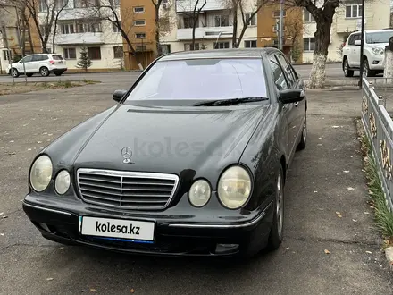 Mercedes-Benz E 320 2000 годаүшін5 100 000 тг. в Конаев (Капшагай) – фото 6