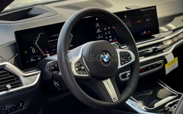 BMW X7 2023 годаүшін70 000 000 тг. в Алматы
