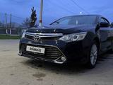 Toyota Camry 2015 года за 10 500 000 тг. в Шымкент