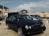 Mercedes-Benz E 320 2001 года за 2 600 000 тг. в Жанаозен – фото 2
