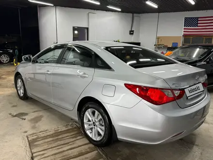 Hyundai Sonata 2011 года за 5 600 000 тг. в Шымкент – фото 12