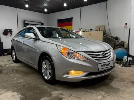 Hyundai Sonata 2011 года за 5 600 000 тг. в Шымкент – фото 16