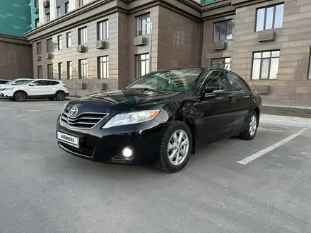 Toyota Camry 2009 года за 9 350 000 тг. в Атырау