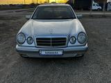 Mercedes-Benz E 280 1998 года за 3 600 000 тг. в Актобе – фото 4