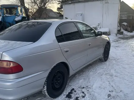 Toyota Avensis 2002 года за 2 900 000 тг. в Караганда – фото 2