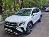 Volkswagen Taos 2021 года за 12 500 000 тг. в Алматы – фото 3