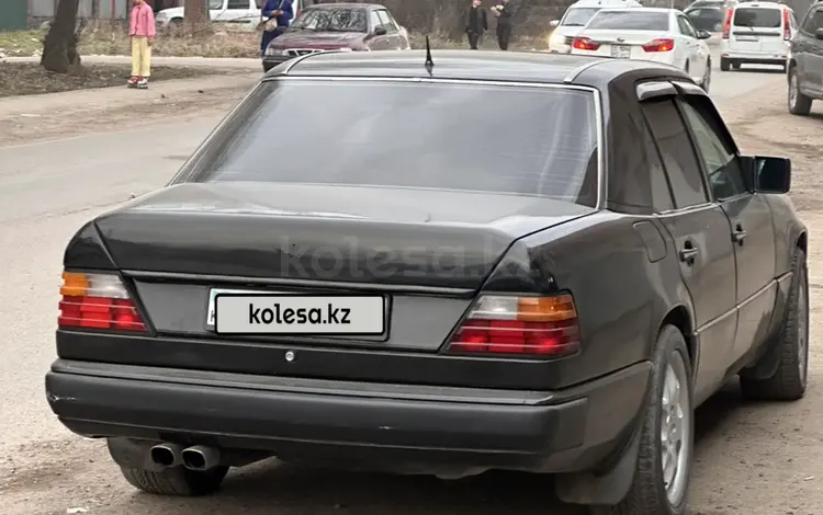 Mercedes-Benz E 320 1993 годаүшін3 350 000 тг. в Алматы