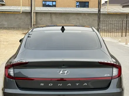 Hyundai Sonata 2023 года за 16 000 000 тг. в Жанаозен – фото 4