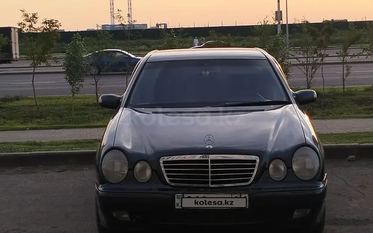 Mercedes-Benz E 200 2001 года за 4 000 000 тг. в Астана