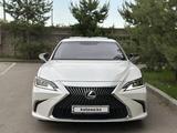 Lexus ES 250 2019 годаүшін19 999 990 тг. в Алматы
