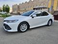 Toyota Camry 2020 года за 14 000 000 тг. в Уральск – фото 3