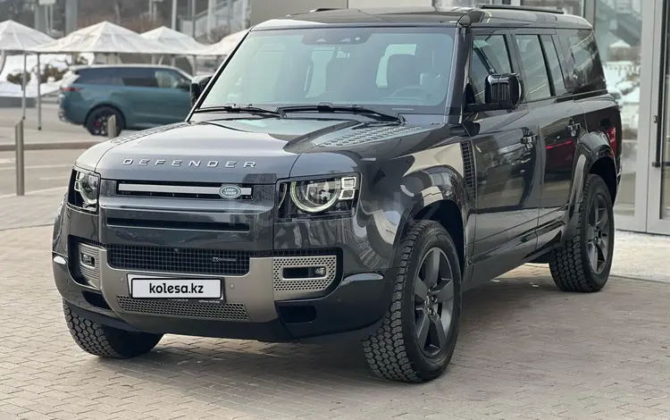 Land Rover Defender X-Dynamic HSE 2023 года за 58 861 000 тг. в Актау