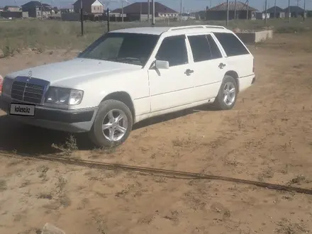 Mercedes-Benz E 200 1990 года за 1 500 000 тг. в Жезказган