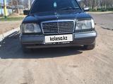 Mercedes-Benz E 200 1993 года за 1 900 000 тг. в Алматы