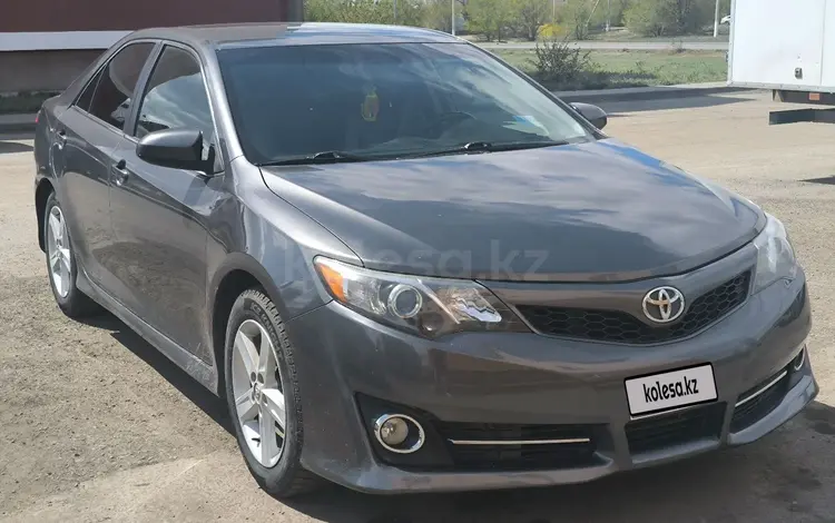 Toyota Camry 2013 года за 4 900 000 тг. в Актобе