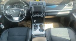 Toyota Camry 2013 годаүшін4 900 000 тг. в Актобе – фото 4