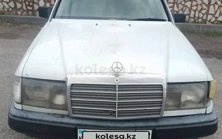 Mercedes-Benz E 230 1991 года за 750 000 тг. в Алматы