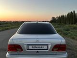 Mercedes-Benz E 230 1998 годаfor3 100 000 тг. в Кызылорда – фото 2