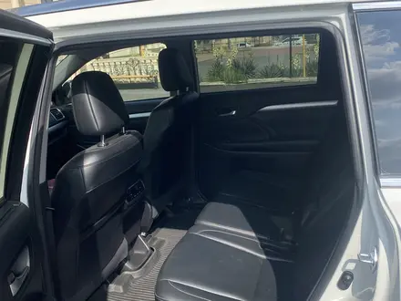 Toyota Highlander 2017 года за 17 500 000 тг. в Шымкент – фото 3