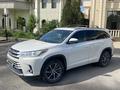 Toyota Highlander 2017 года за 17 500 000 тг. в Шымкент