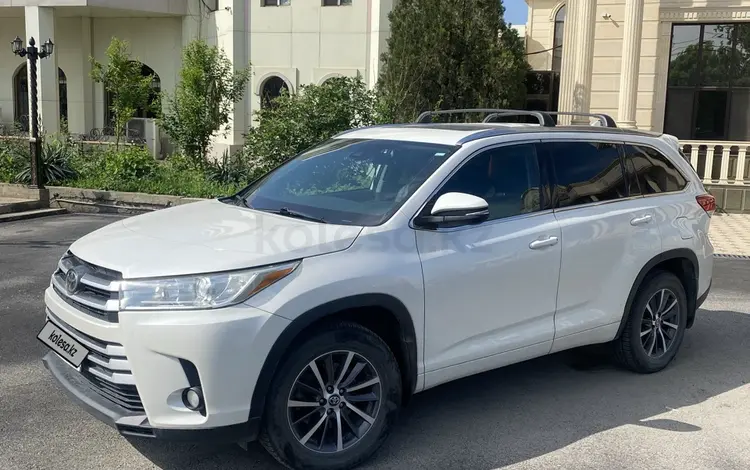 Toyota Highlander 2017 года за 17 500 000 тг. в Шымкент
