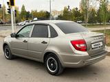 ВАЗ (Lada) Granta 2190 2022 годаүшін3 800 000 тг. в Астана – фото 2