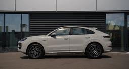 Porsche Cayenne E-Hybrid 2025 года за 113 500 000 тг. в Астана – фото 3